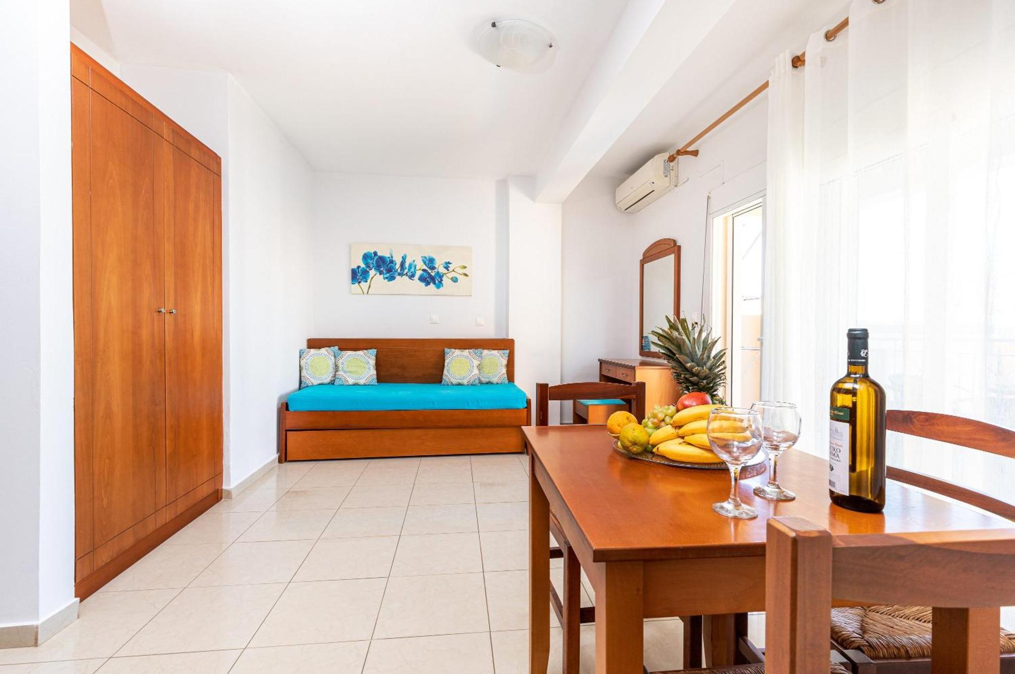 Sun Beach Apartments Kato Daratso Room photo